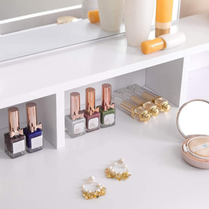 Tavolo da trucco bianco in stile scandinavo con specchio