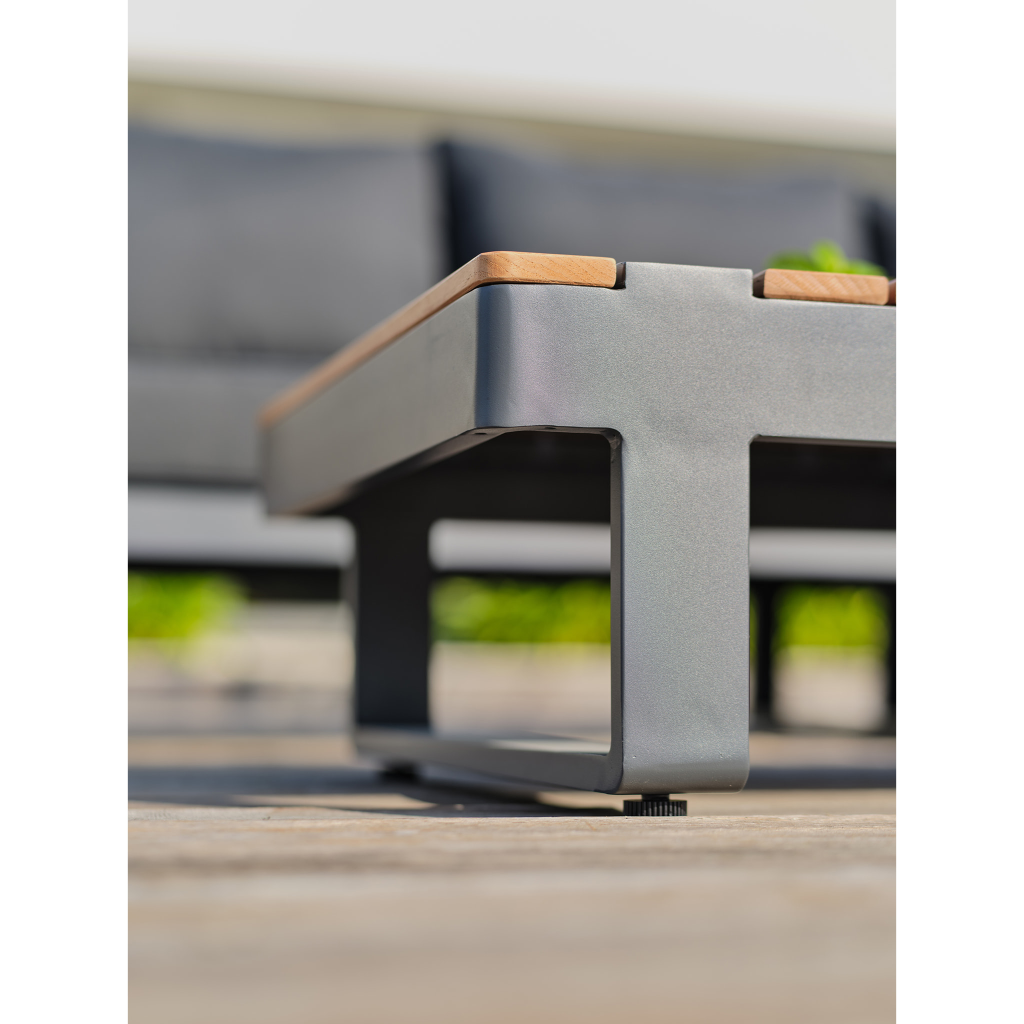 ALICANTE - Salon de jardin d'angle 6 places en teck et aluminium gris anthracite