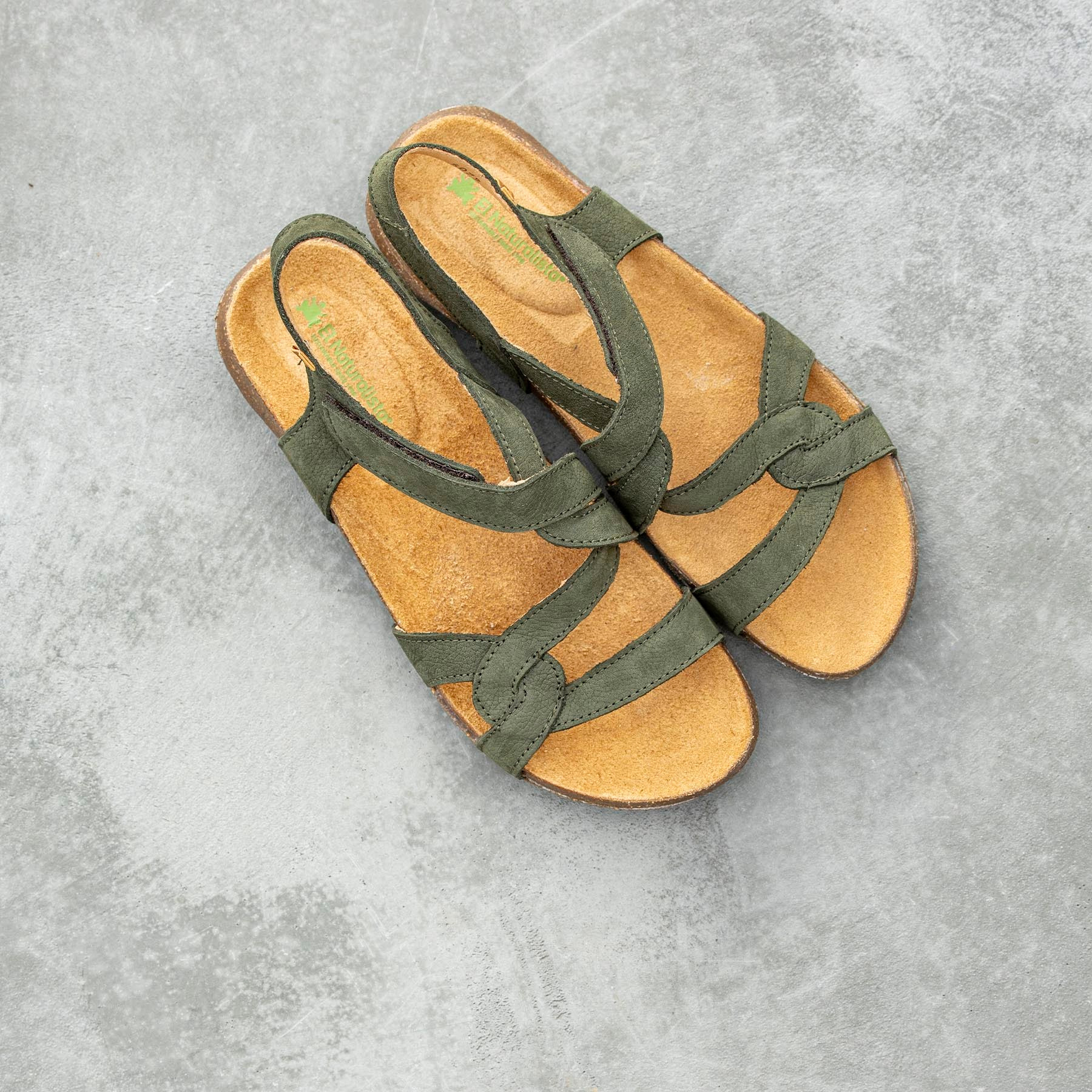 Sandalias N5079 NOBUCK LAVADO KAKI / WAKATAUA color Kaki