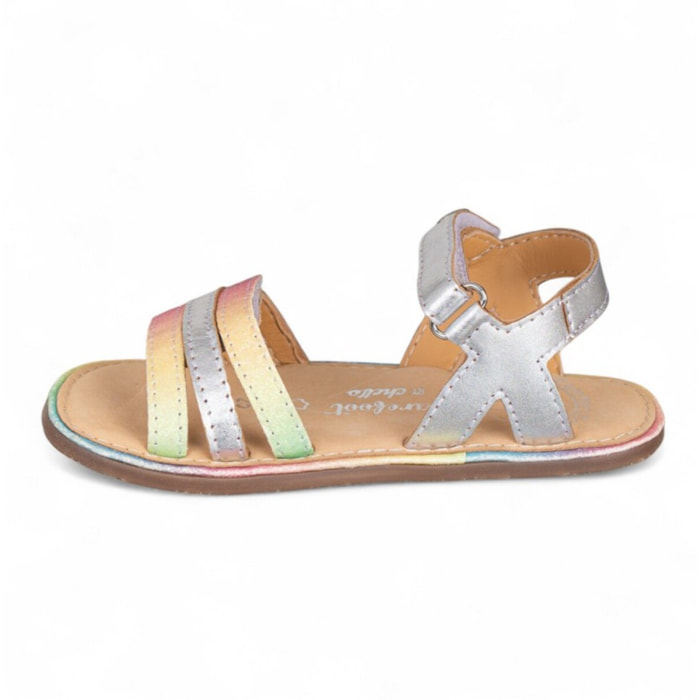 SANDALIA BAREFOOT PIEL CHETTO TIRAS METALIZADAS PLATA