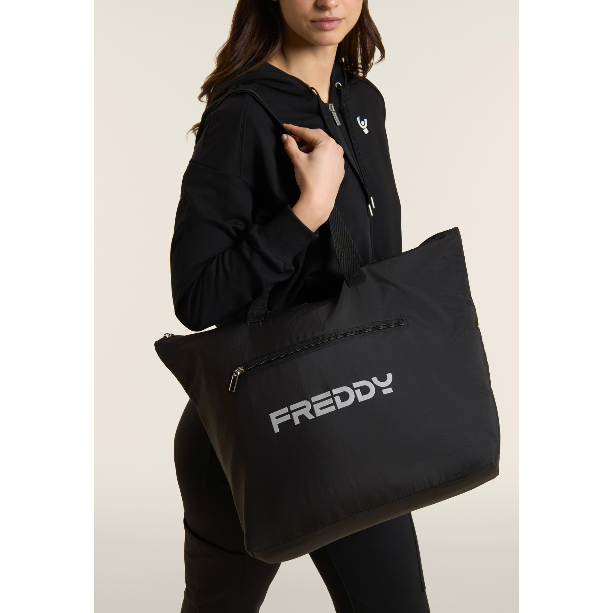 Borsa shopper in nylon con zip e logo FREDDY gommato