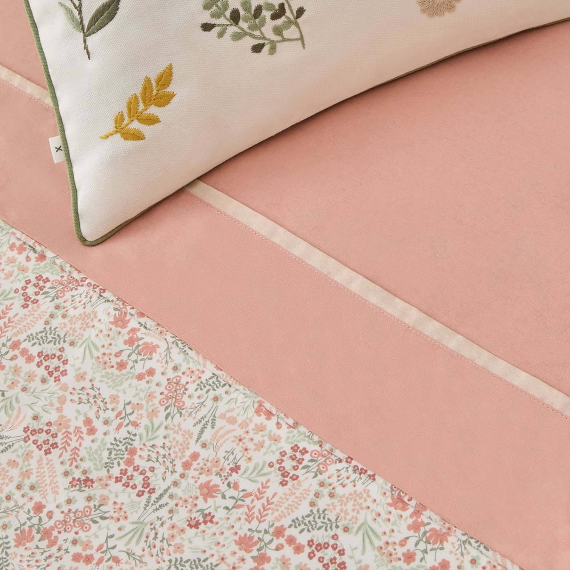 Sábana de algodón con estampado de flores Crepat color rosa 100% Algodón