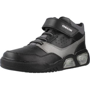 Zapatillas Niño de la marca GEOX  modelo J ILLUMINUS B NEGRO