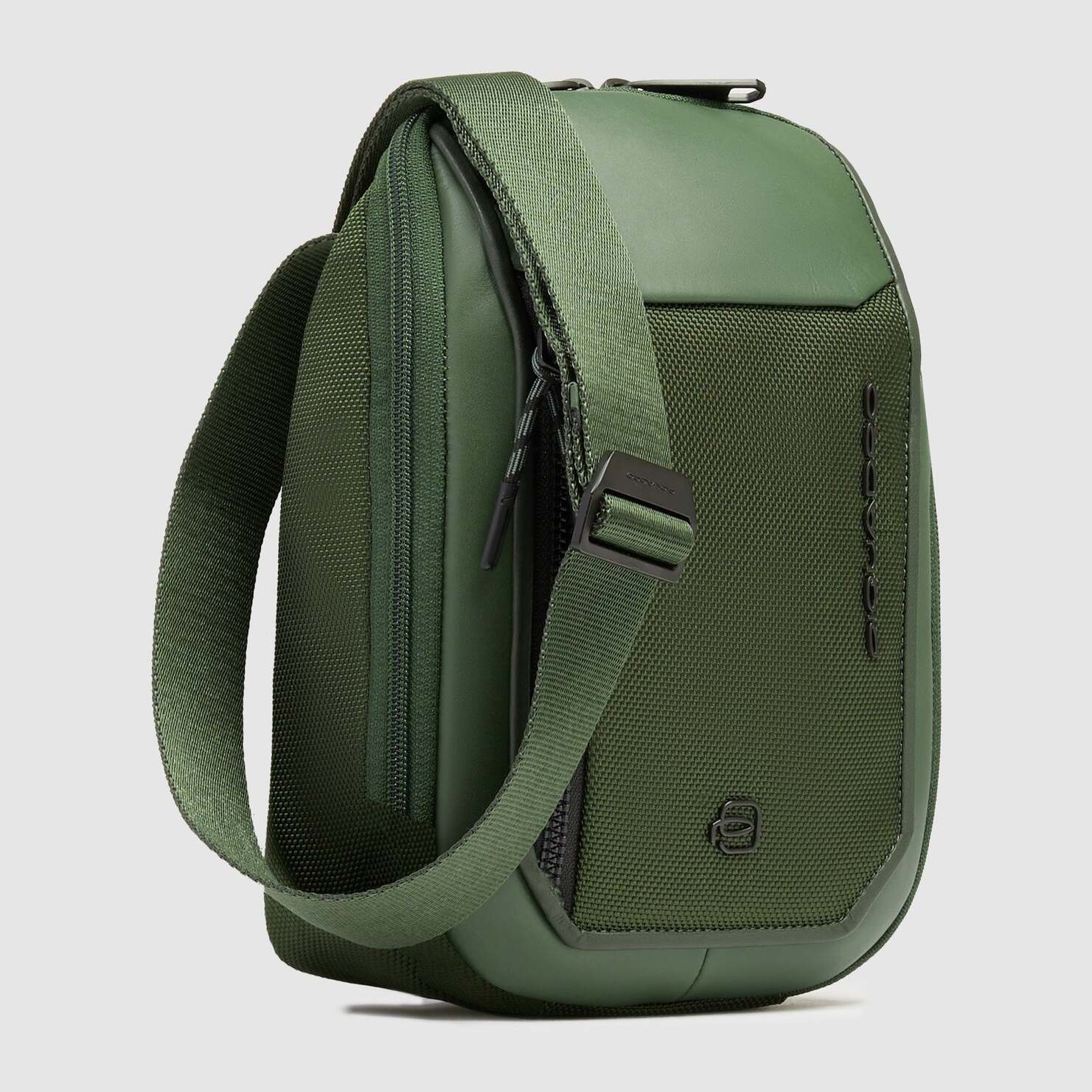 Piquadro Borsello uomo porta iPad®mini in tessuto riciclato