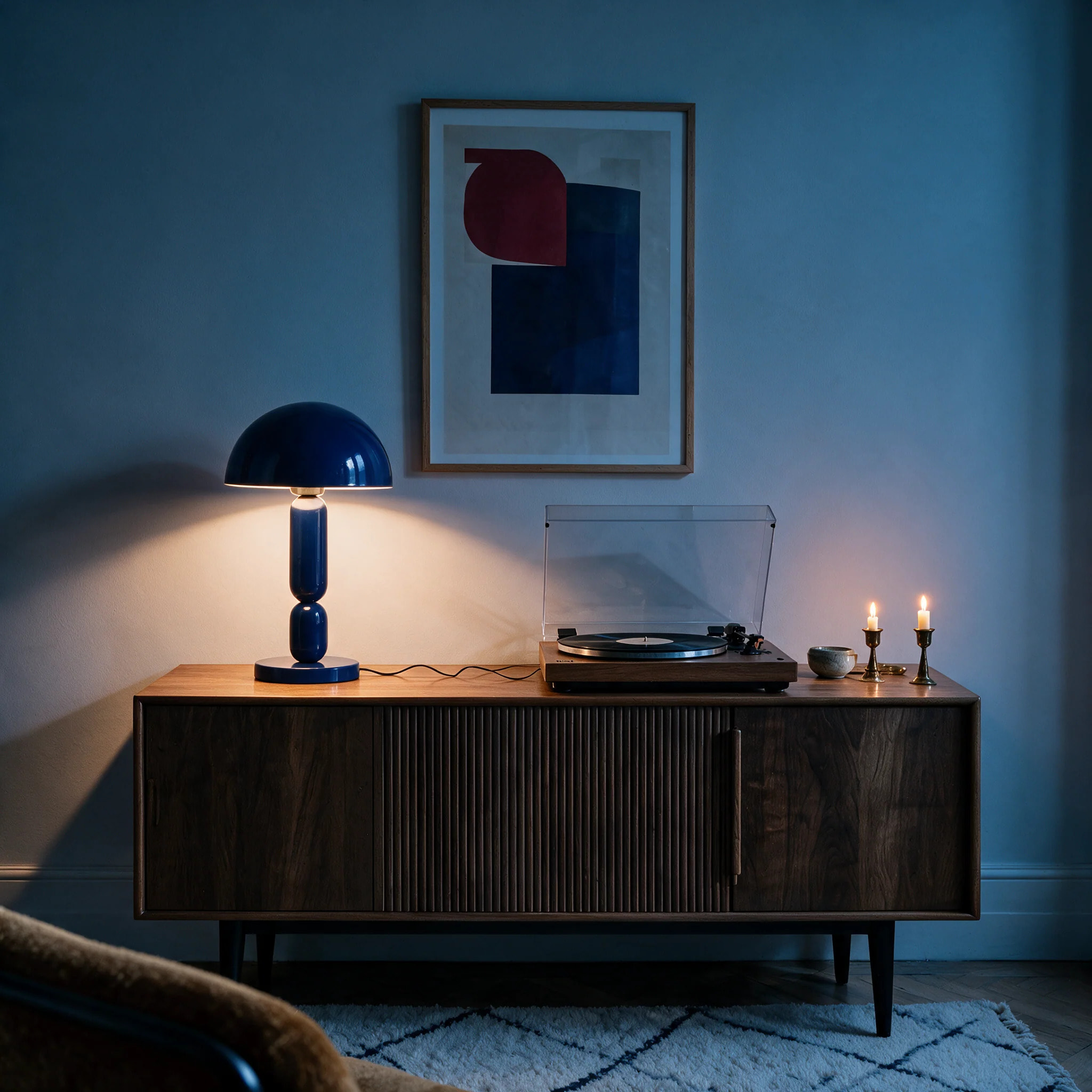 Lampe en bois et métal bleu foncé - Romy
