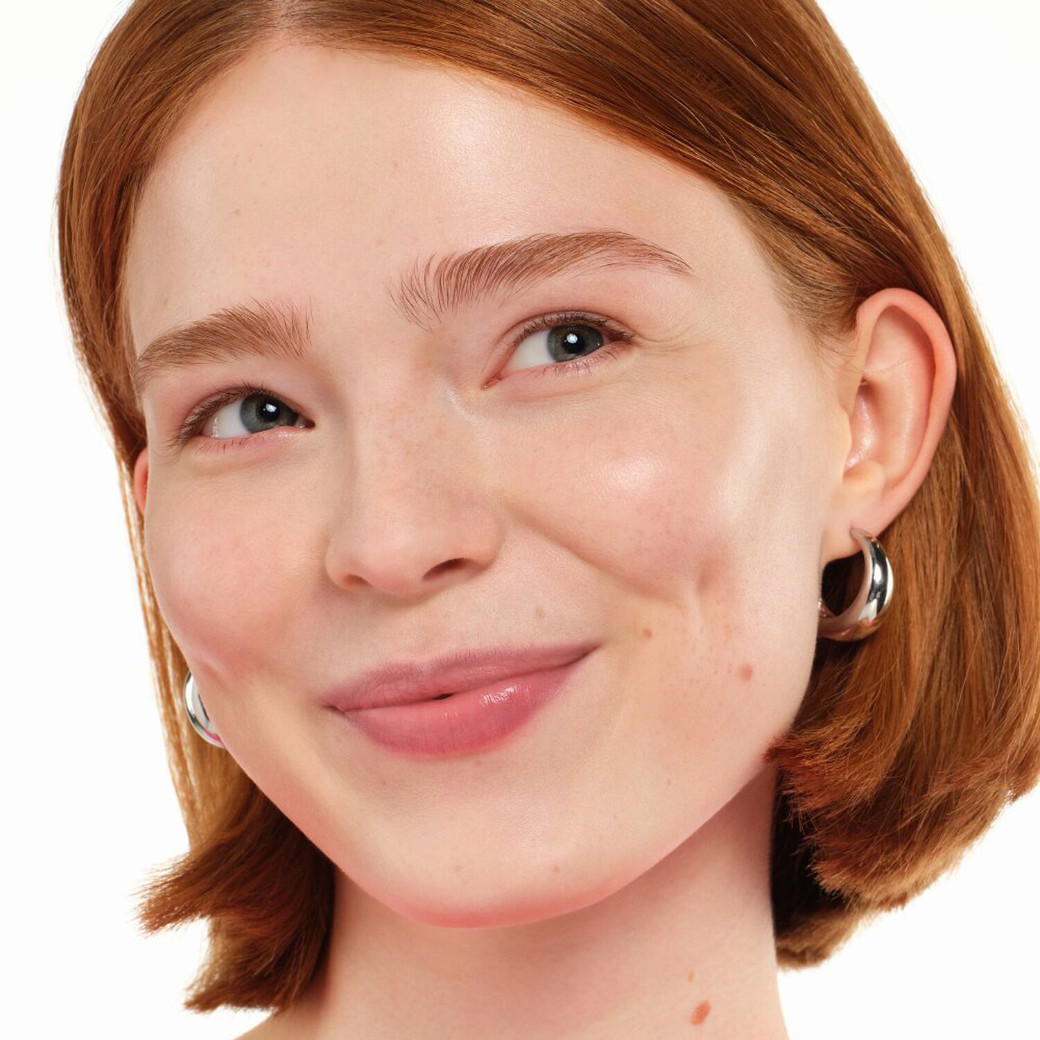 Silky Blur Foundation - Fond de Teint Couvrance Moyenne Longue Tenue 30ml