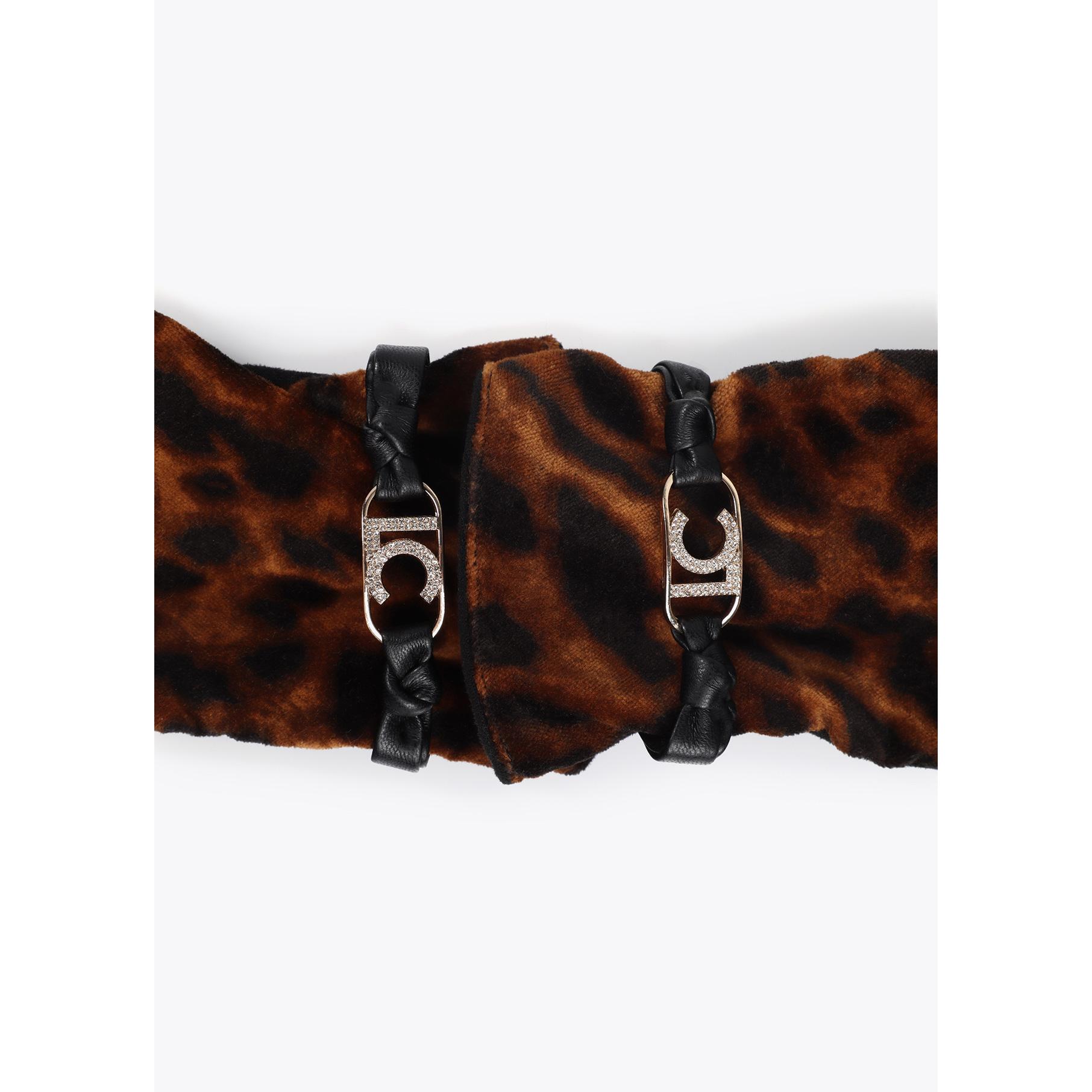 Guanti effetto pelle con bracciale logo ovale