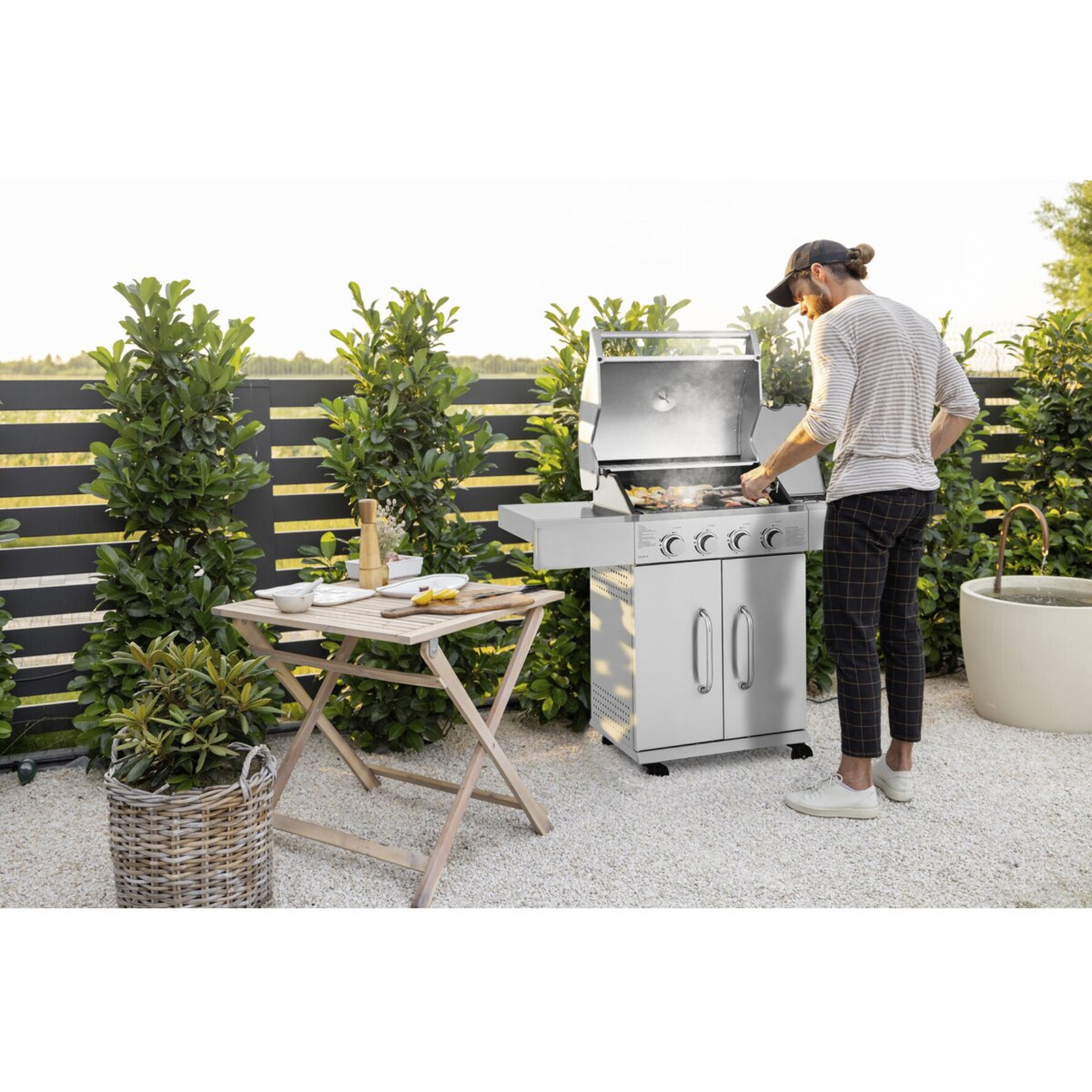 Barbecue gaz en inox avec 5 brûleurs dont 1 latéral "Brazzo" - 118 x 57 x 104 cm - Gris clair