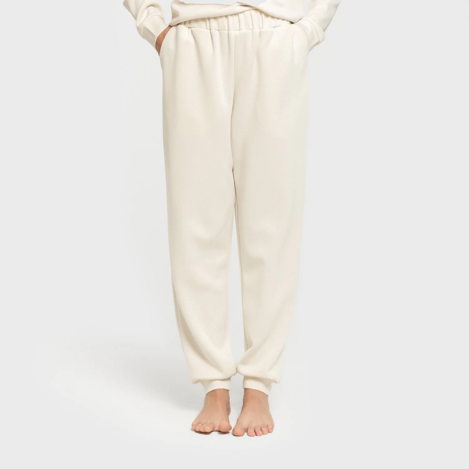 Pantalón jogger estilo modal mujer
