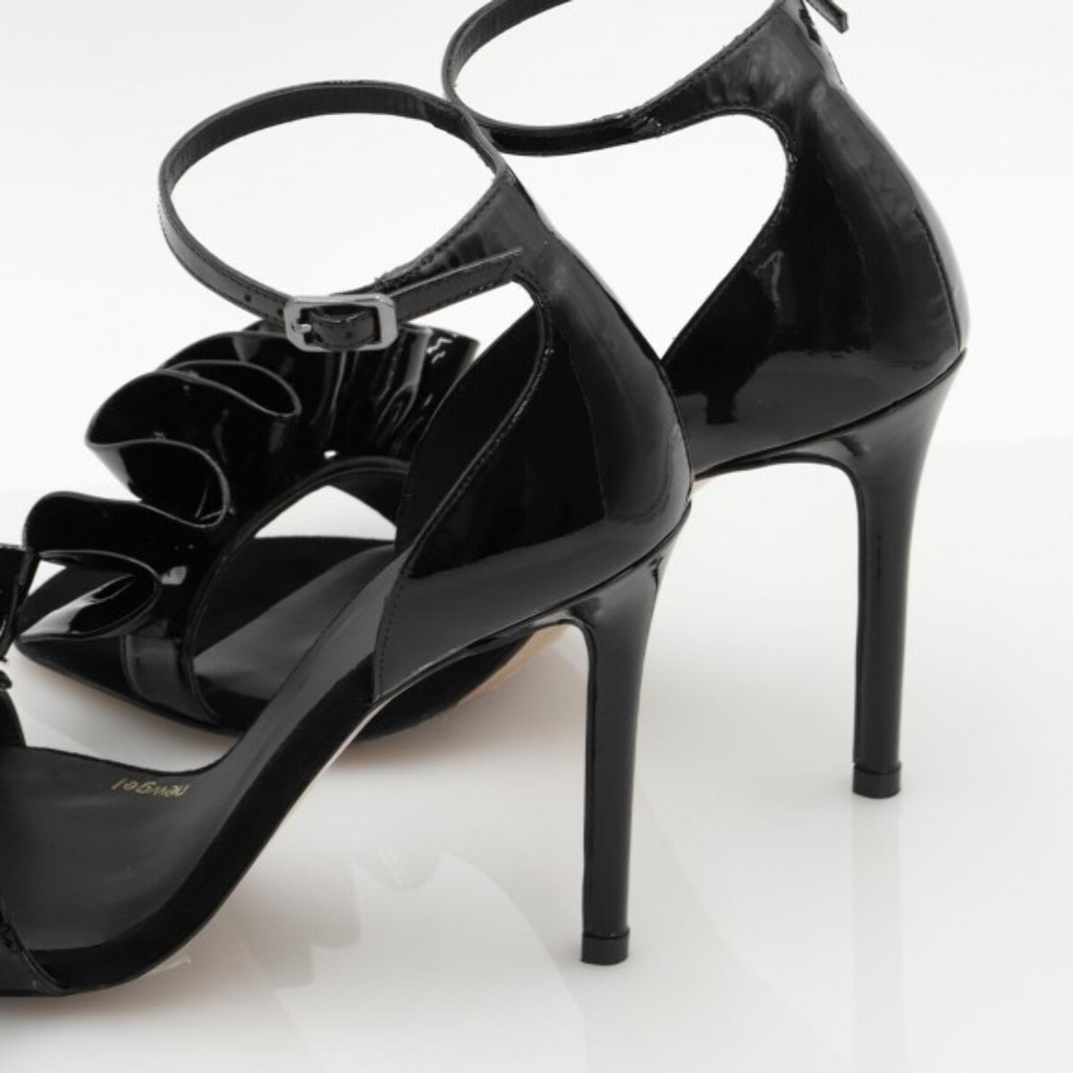 SANDALIAS NEGRAS WEST