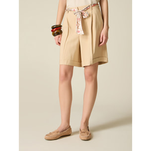 Oltre - Bermudas con cinturón estampado - Beige