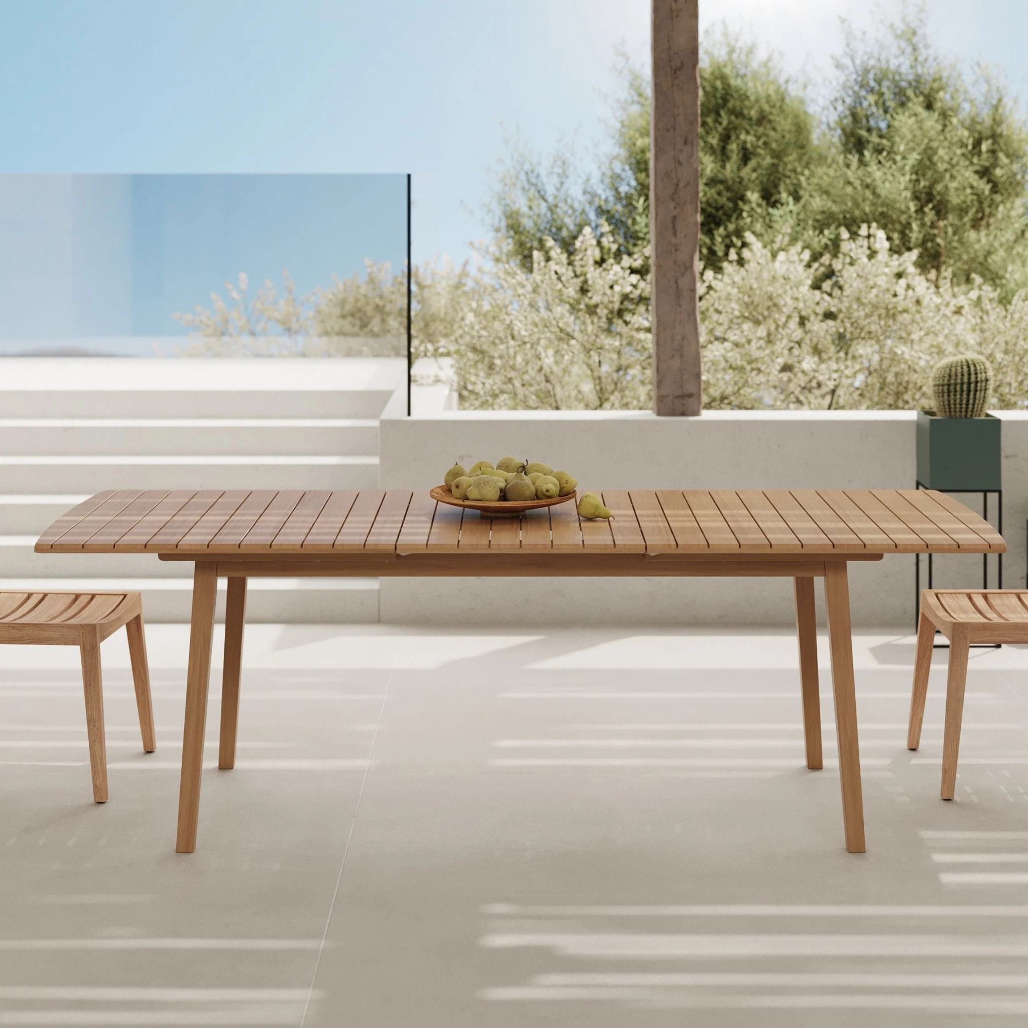 Table extensible et chaises de jardin en bois 4 personnes - Alona