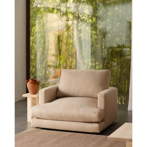 Sillón tono beige de 105cm Alto: 85 Largo: 108 Ancho: 105