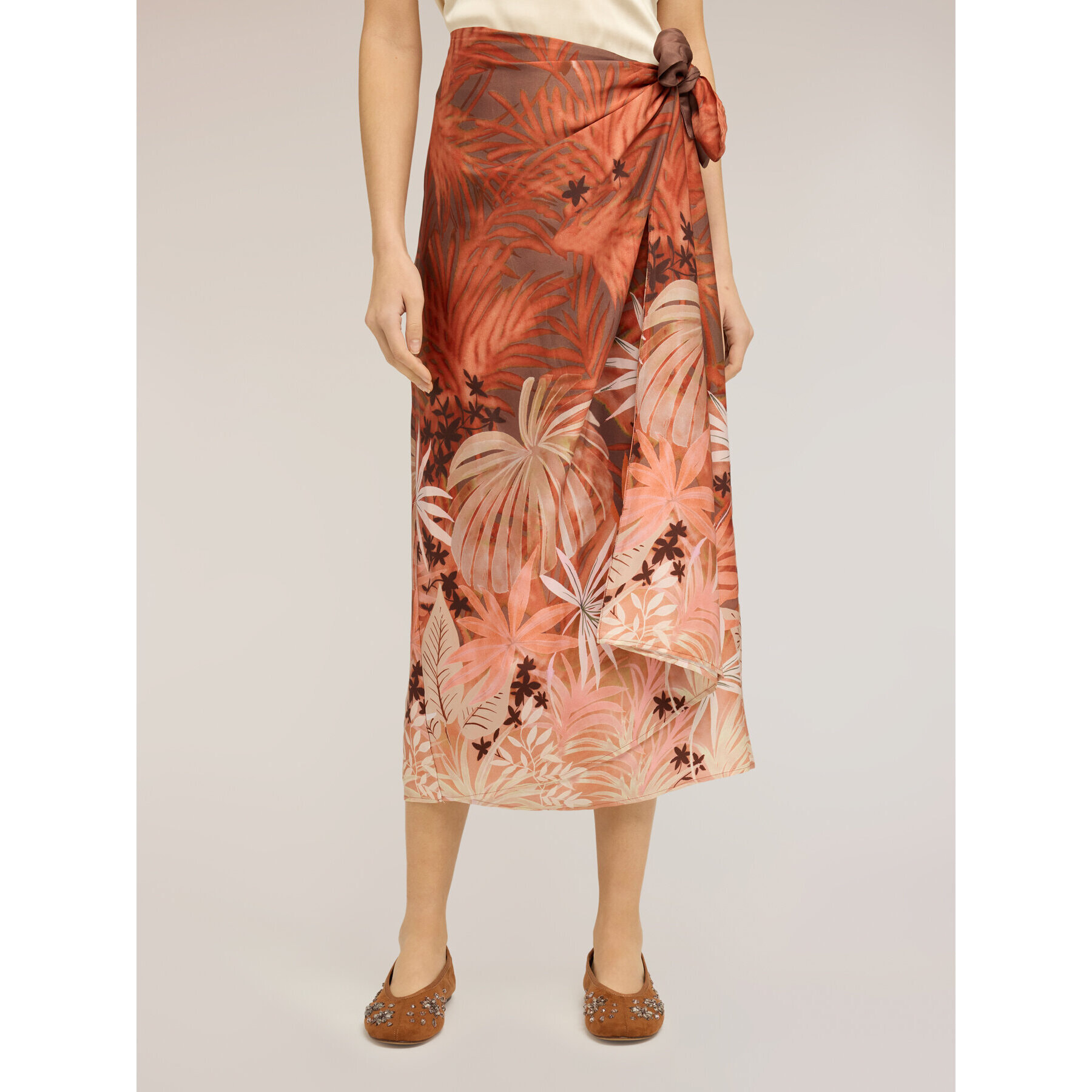 Motivi - Falda efecto pareo en raso con estampado - Naranja sol