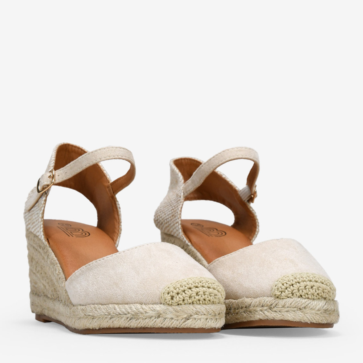Alpargatas de cuña beige con esparto