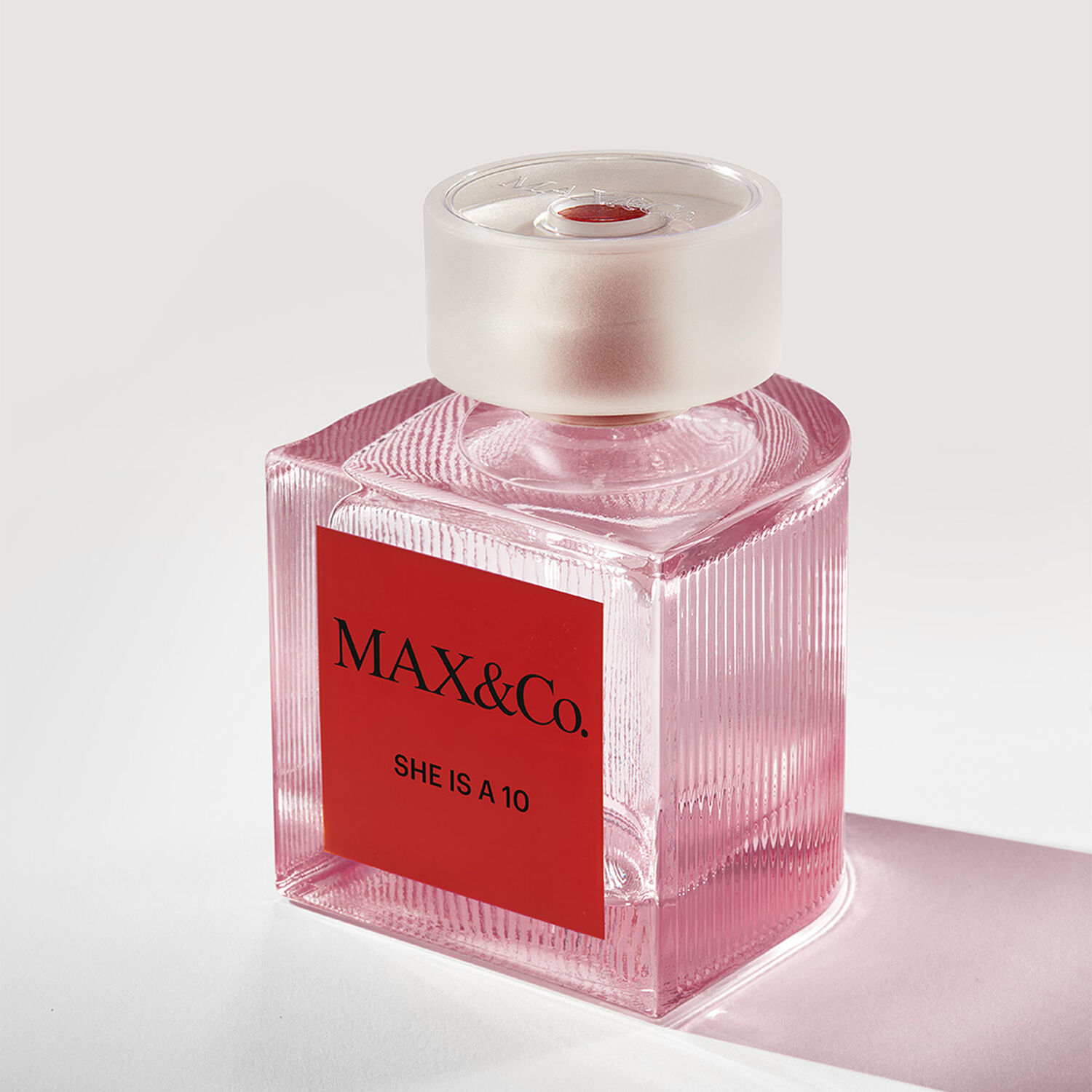 She is a 10 - Eau de Parfum