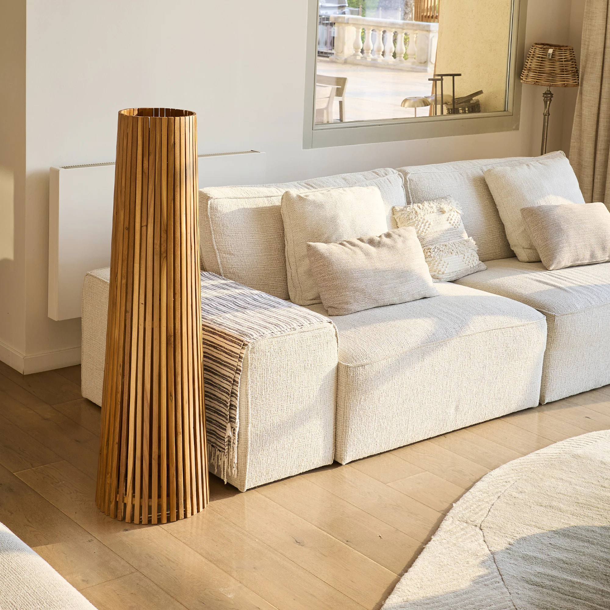 Lampadaire solaire bois TECKA H120CM