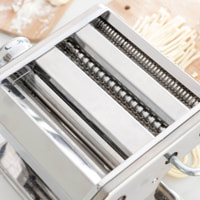 Macchina per fare pasta fresca con ricette frashta innovagoods - argento - 21x13,5x19,5 cm