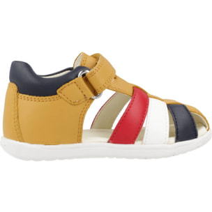 Sandalias Niño de la marca GEOX  modelo S MACCHIA B.A AMARILLO