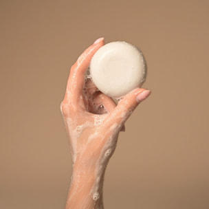 Pain Dermatologique - Savon Corps Visage & Cheveux Certifié Bio 110g