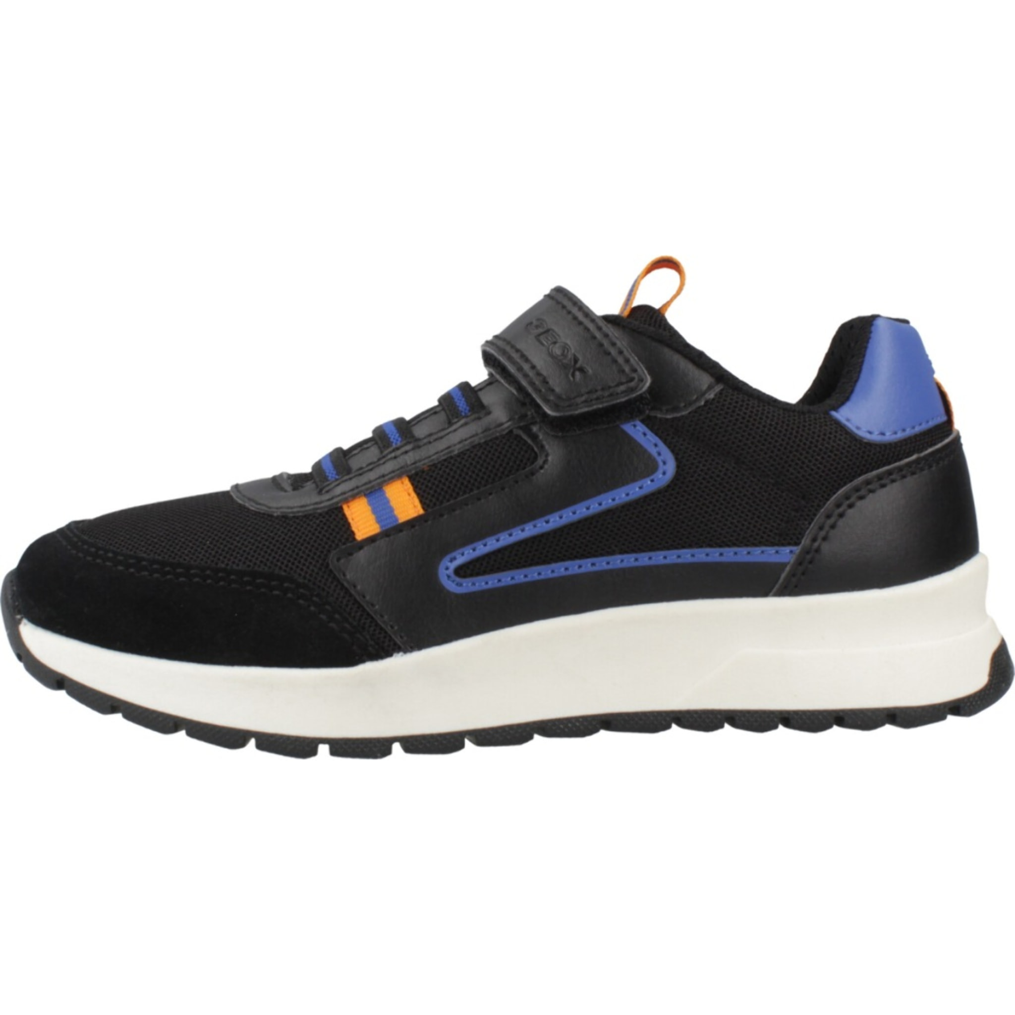 Zapatillas Niño de la marca GEOX  modelo J BRIEZEE BOY NEGRO