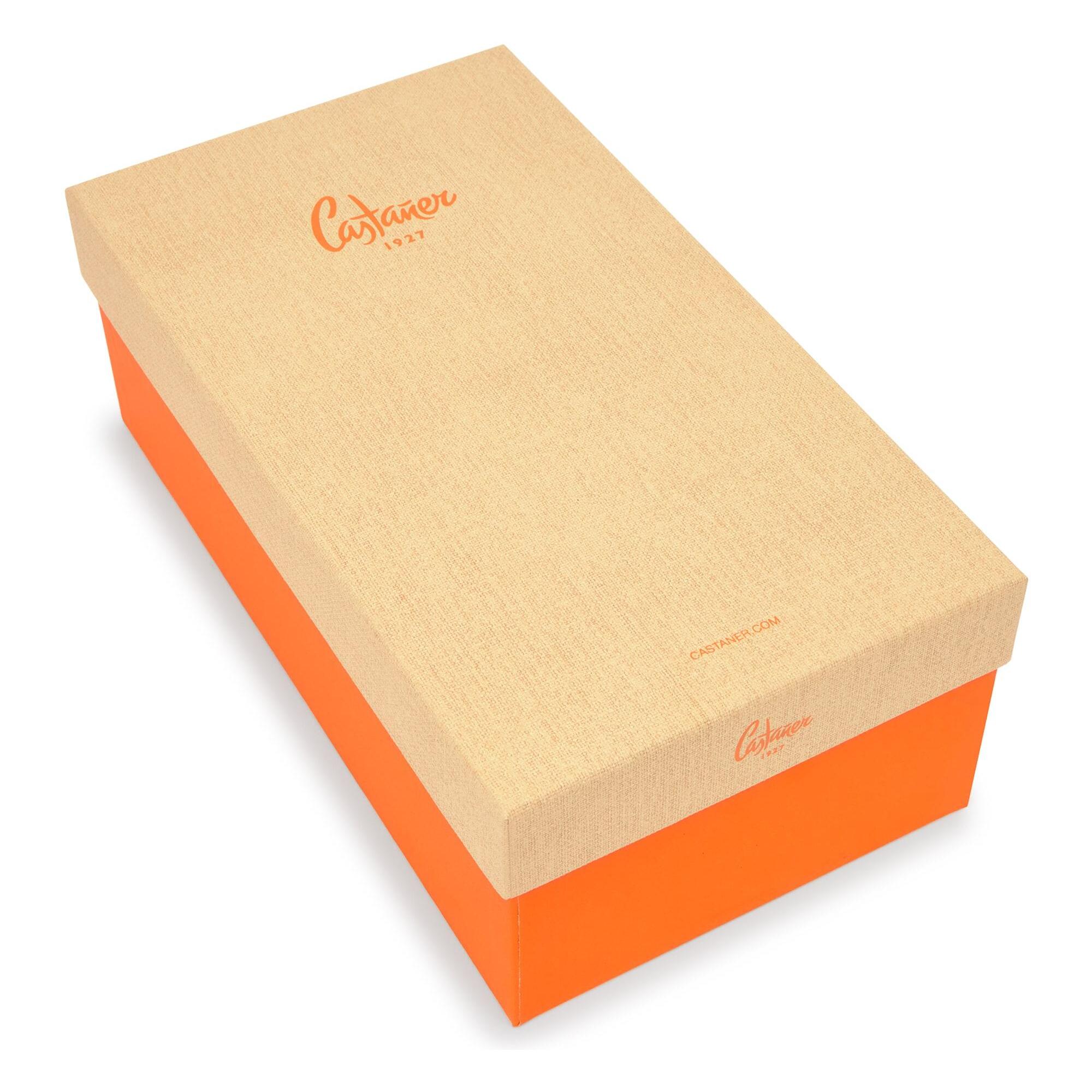 Bailarina plana Hermi en napa y punto con cierre de hebilla