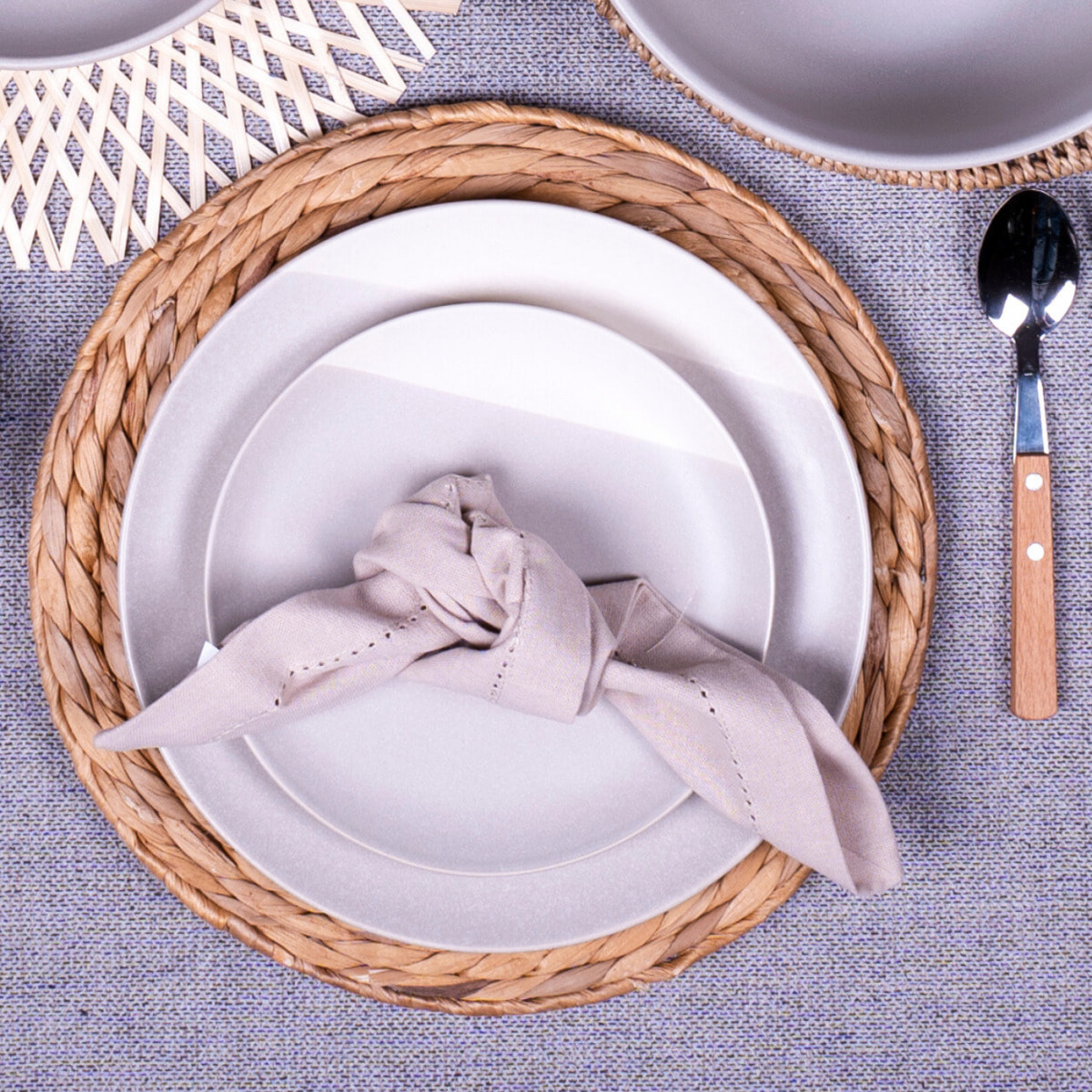 Lot de 6 grandes assiettes, TERRE DE SIENNE