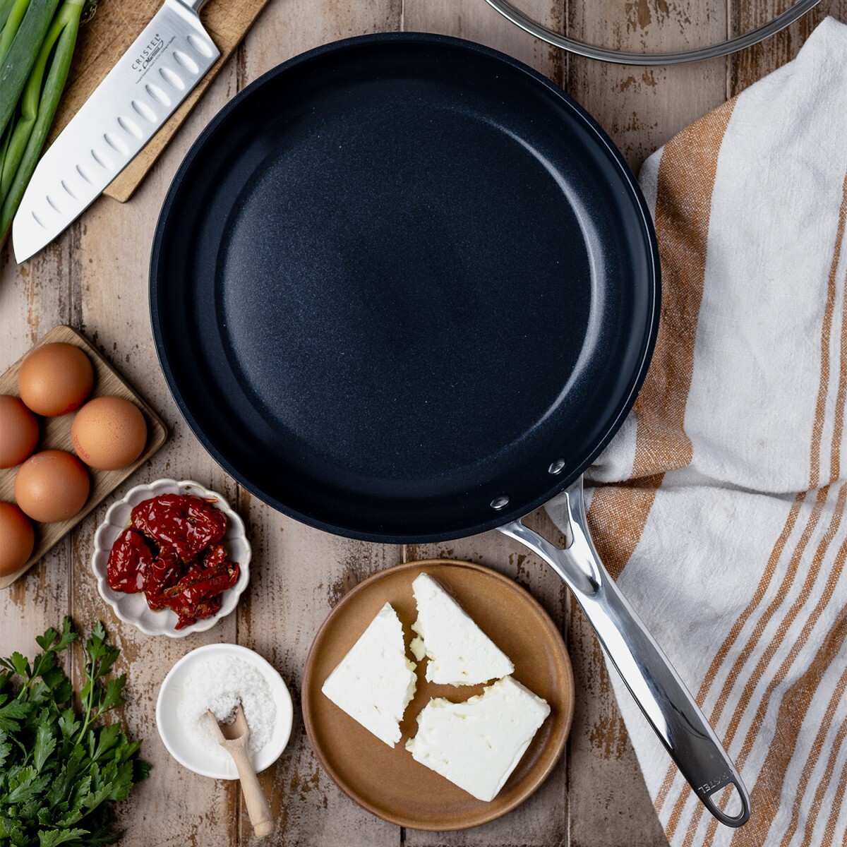 Set de 2 poêles antiadhésives en aluminium Ø24 et 28 cm - revêtement céramique Céraliss+