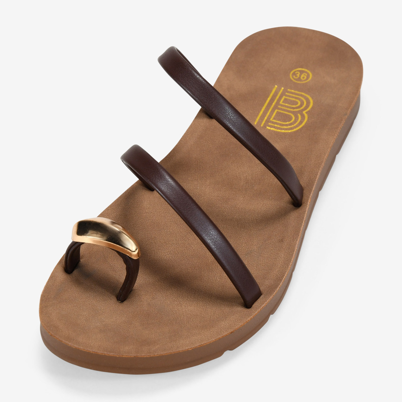 Sandalias de dedo marrones con anillo metálico