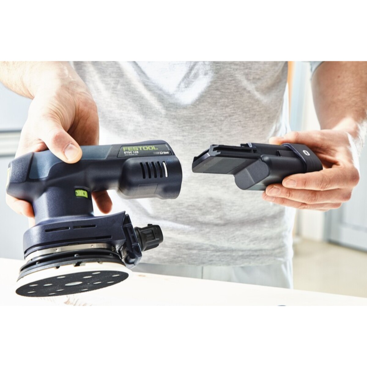 Ponceuse excentrique sans fil ETSC 125 3,0 I-Set - FESTOOL - avec 2 Batteries 18V 3.0Ah - chargeur - Systainer - 578142