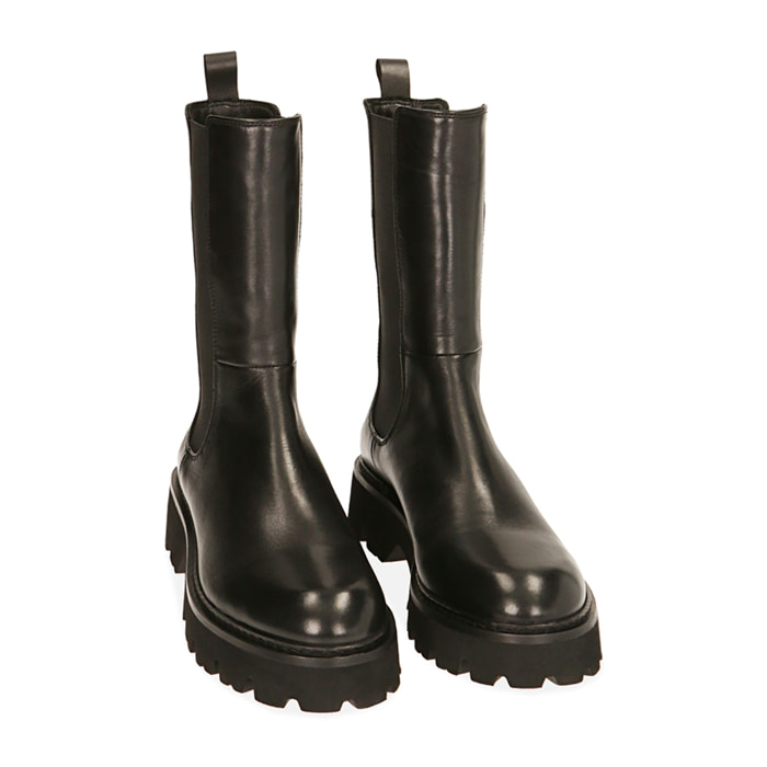 Chelsea boots neri in pelle, tacco 4 cm