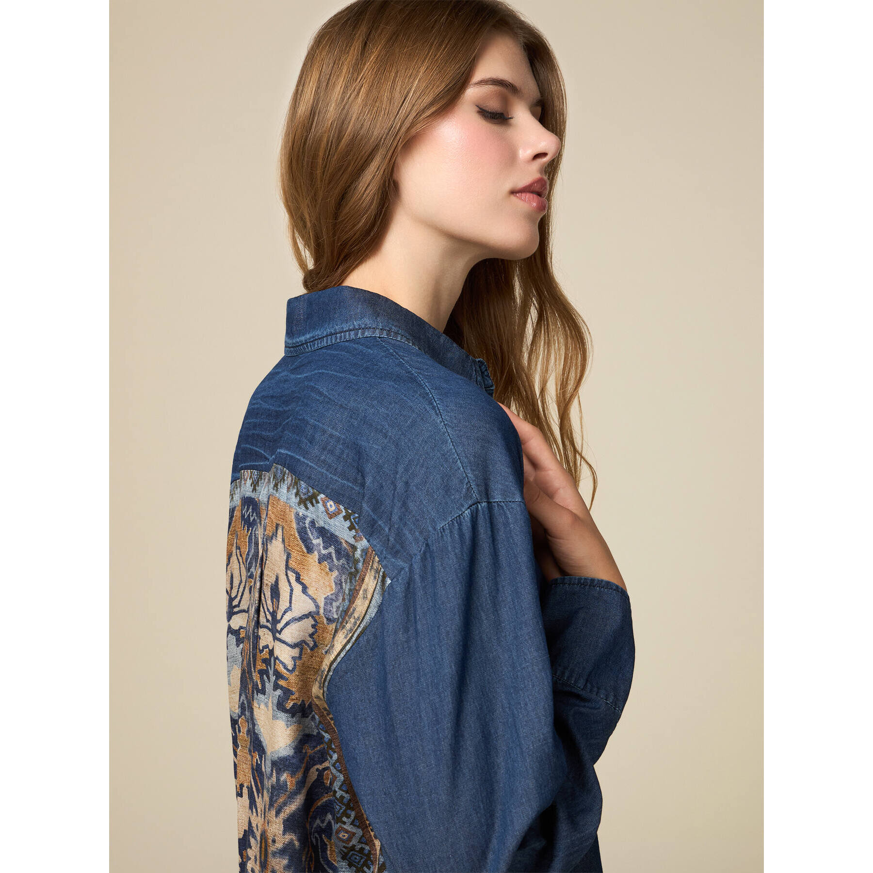 Oltre - Denim shirt with patterned insert - Azul