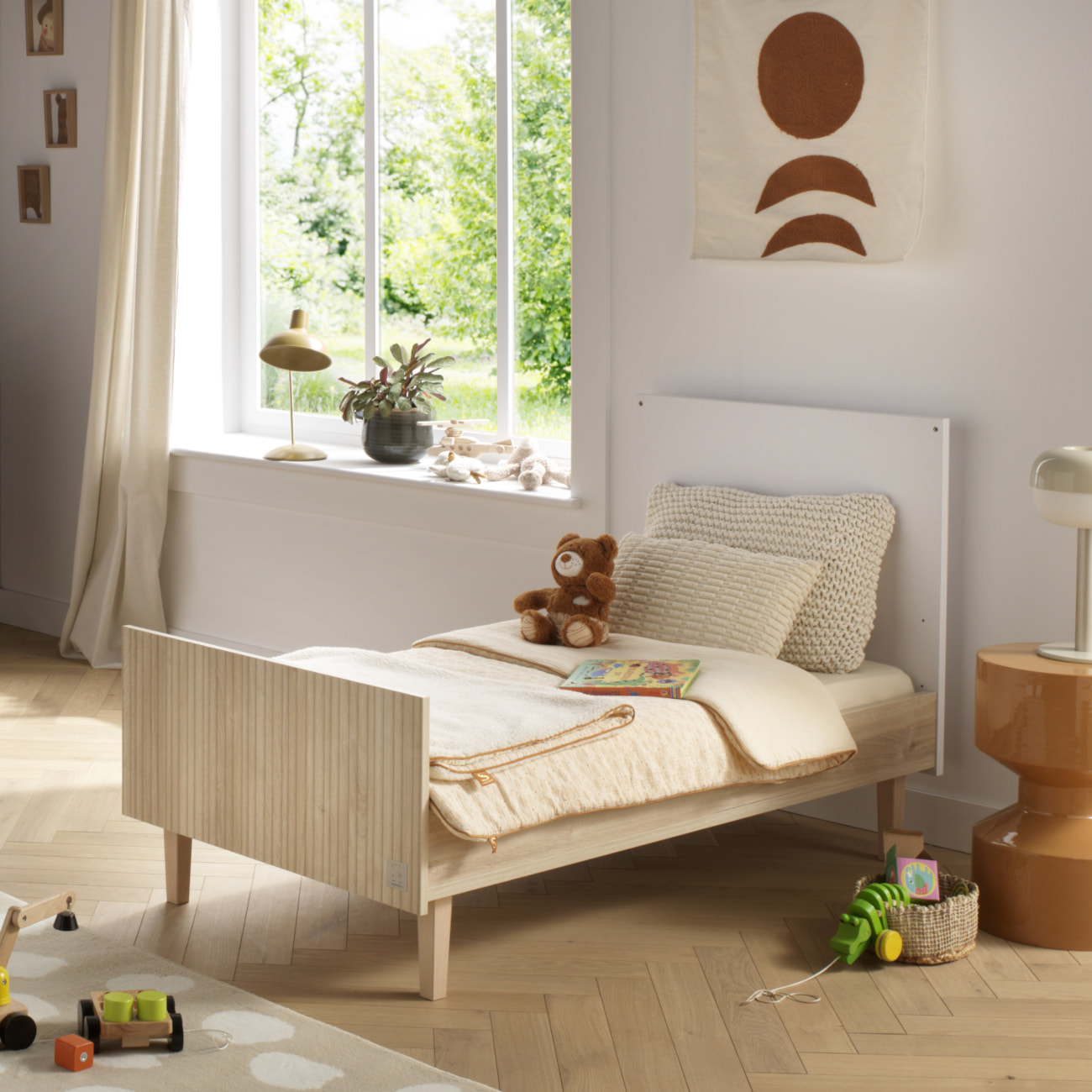 Lit évolutif 140x70 - Little Big bed sur pieds bois