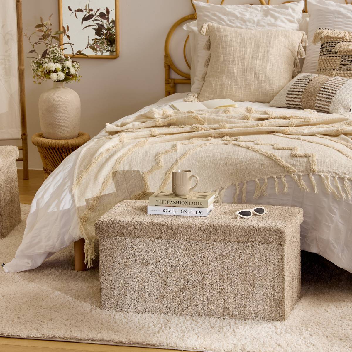 Pouf Pliable Coffre Soana en Bouclette Beige foncé 76x38cm