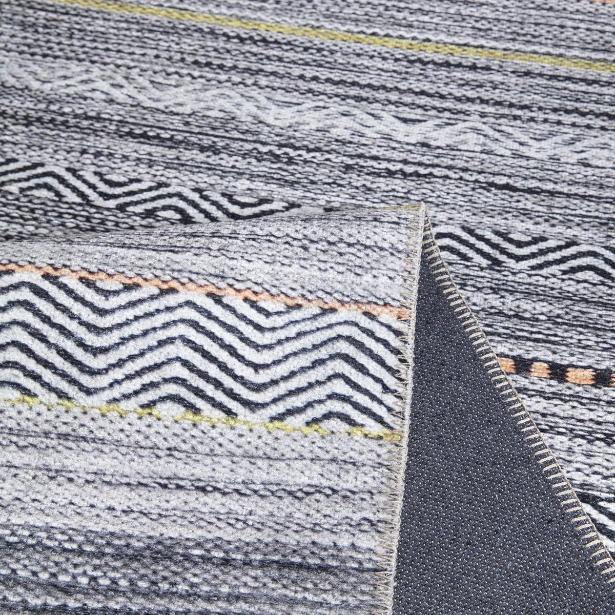 Tapis kilim Voma, doux et soyeux motif Ethnique