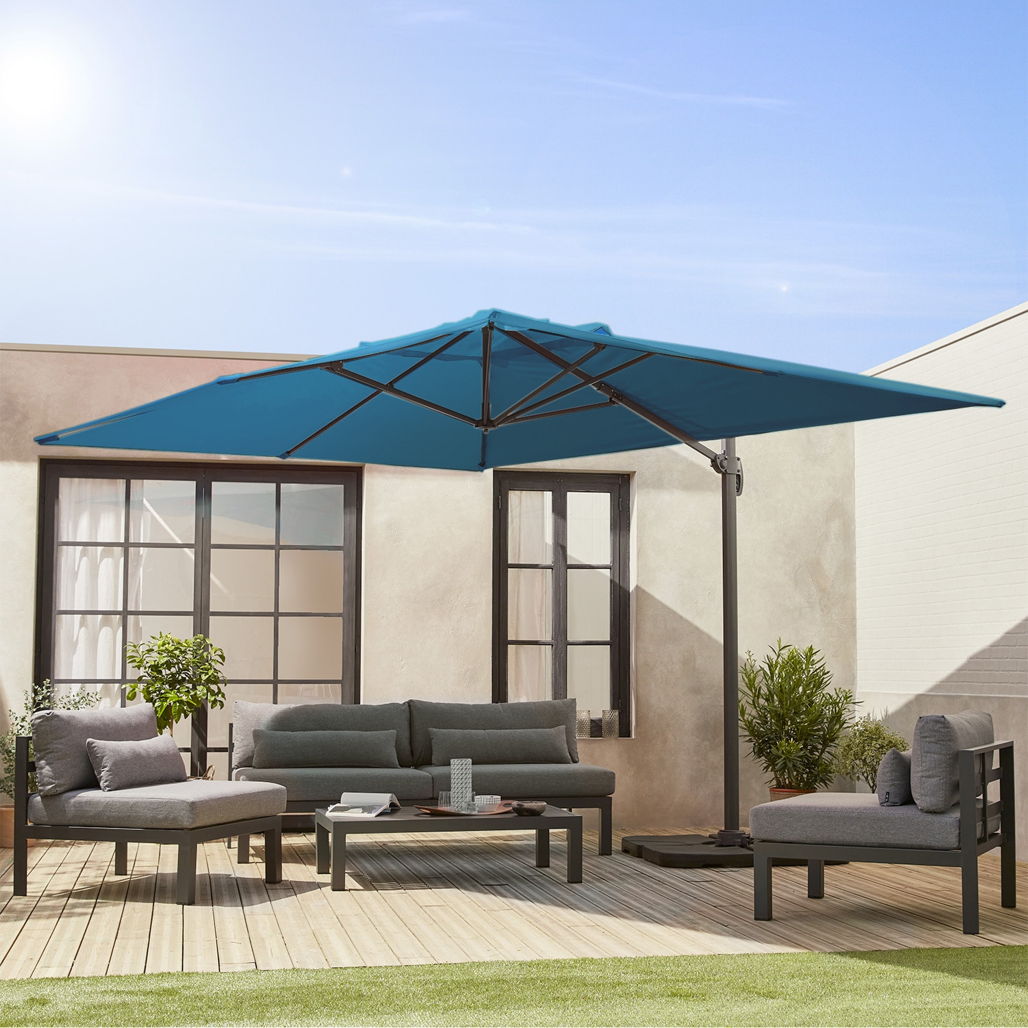 Parasol déporté rectangulaire bleu canard 3x4m + dalles à lester 50x50cm