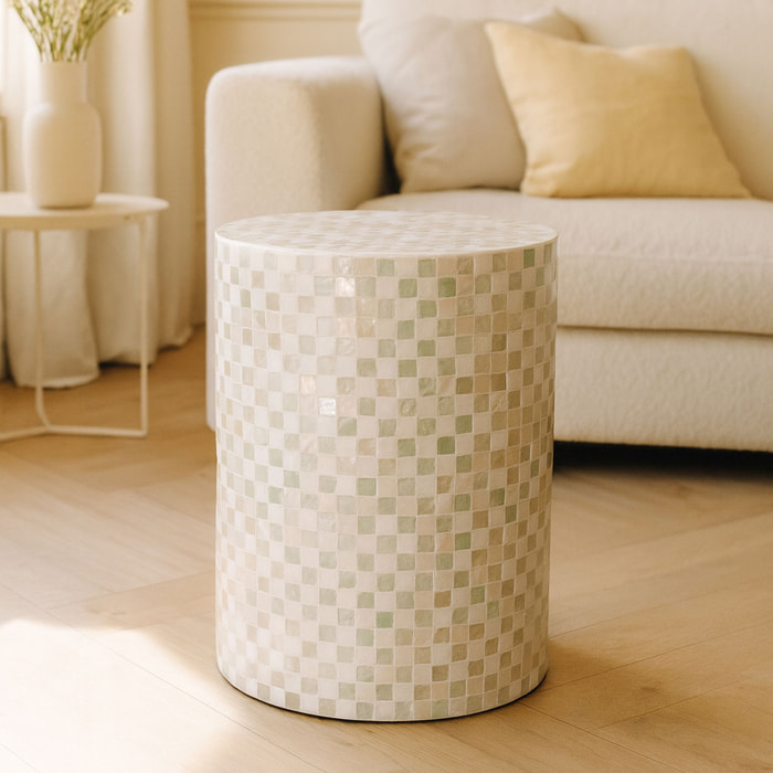 Table d'appoint en coquille de capiz verte ZINA