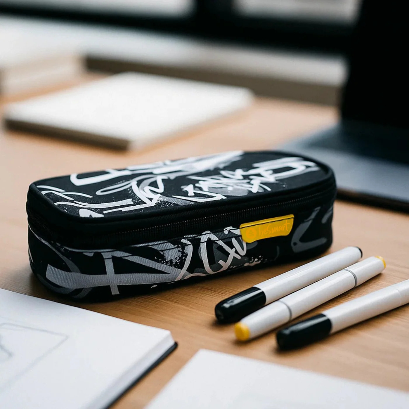 beSmart - ASTUCCIO OVALE TAG NERO