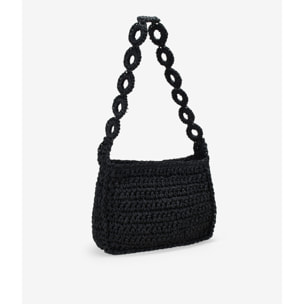 Bolso de hombro negro en rafia