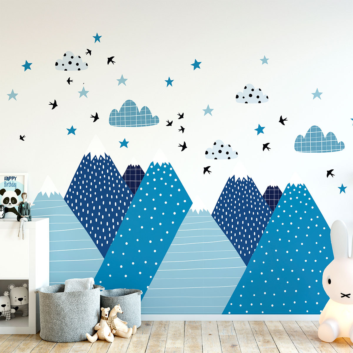 Stickers muraux enfants - Décoration chambre bébé - Autocollant Sticker mural géant enfant montagnes scandinaves PIERKA