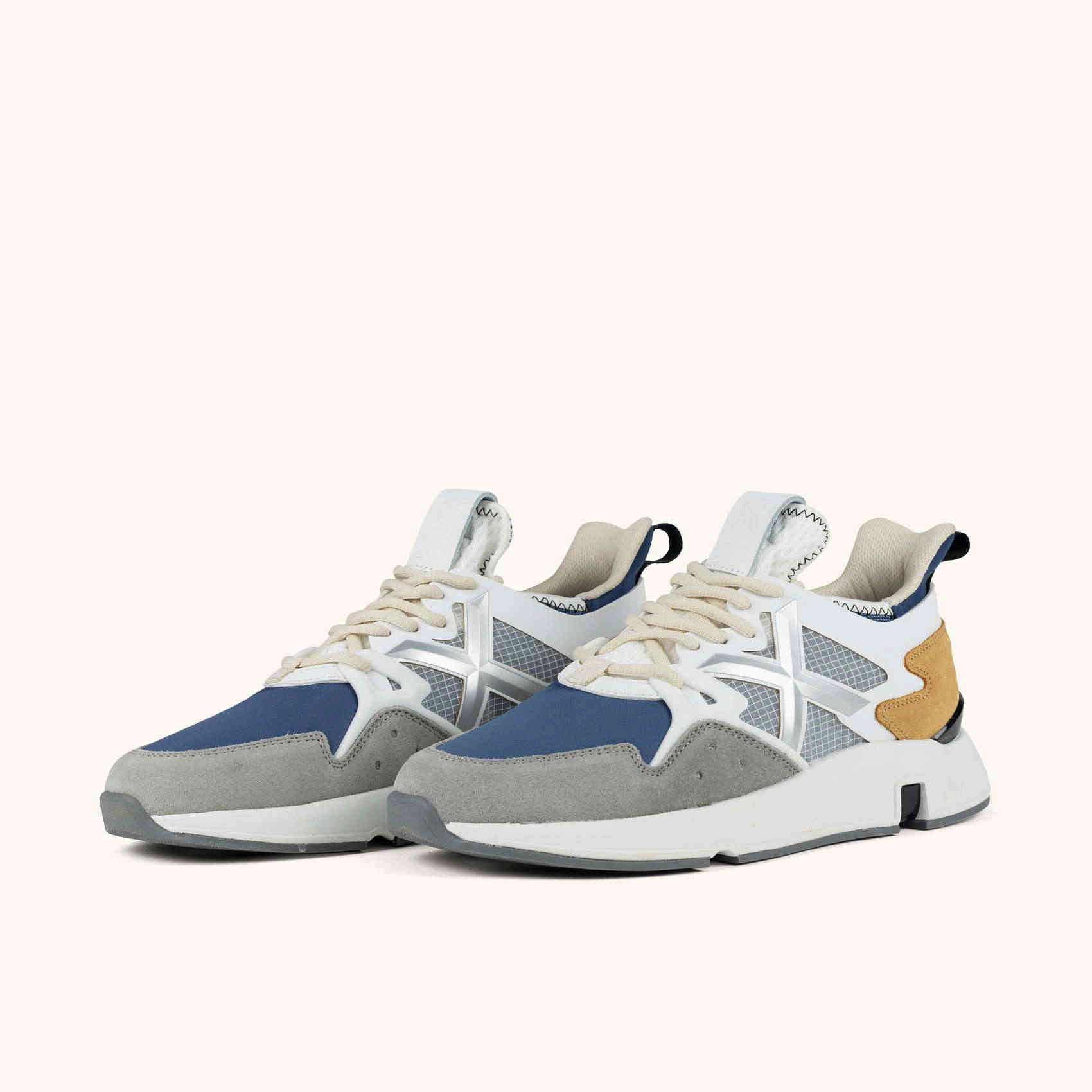 Zapatilla Deportiva Combinada Blanco Azul y Gris MUNICH CLIK 107