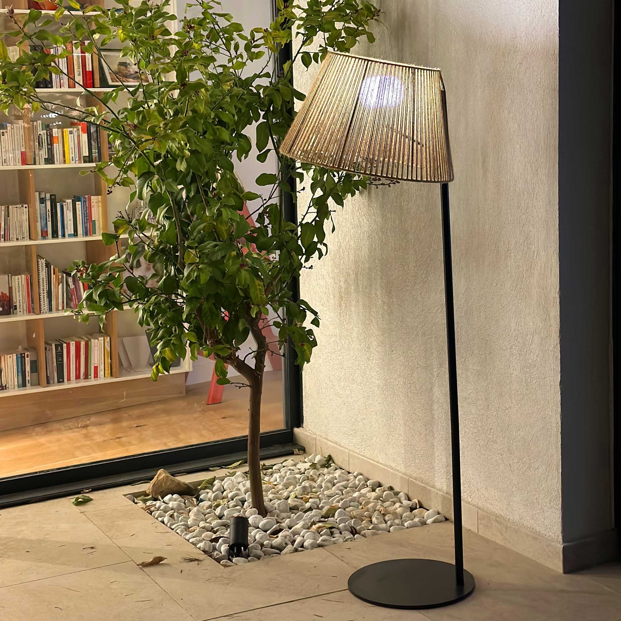 Lampadaire sans fil OCTAVIO RGB H170CM