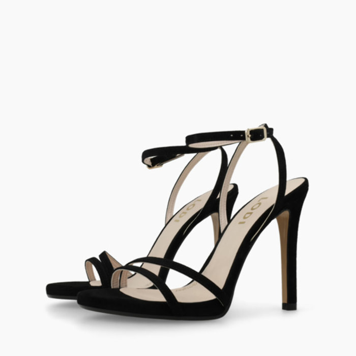 SANDALIAS NEGRAS YERIL