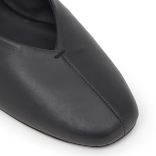 Bailarina plana Sybil en napa con cierre de cintas