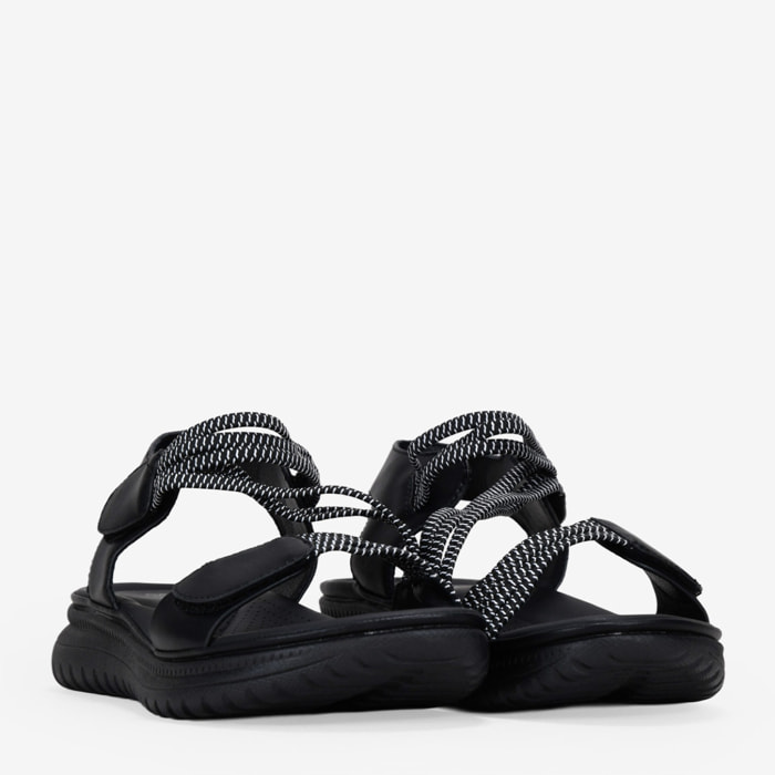 Sandalias deportivas negras con cierre fácil