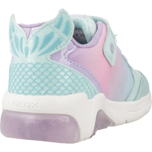 Zapatillas Niña de la marca GEOX  modelo J FADINLIGHT GIRL VERDE