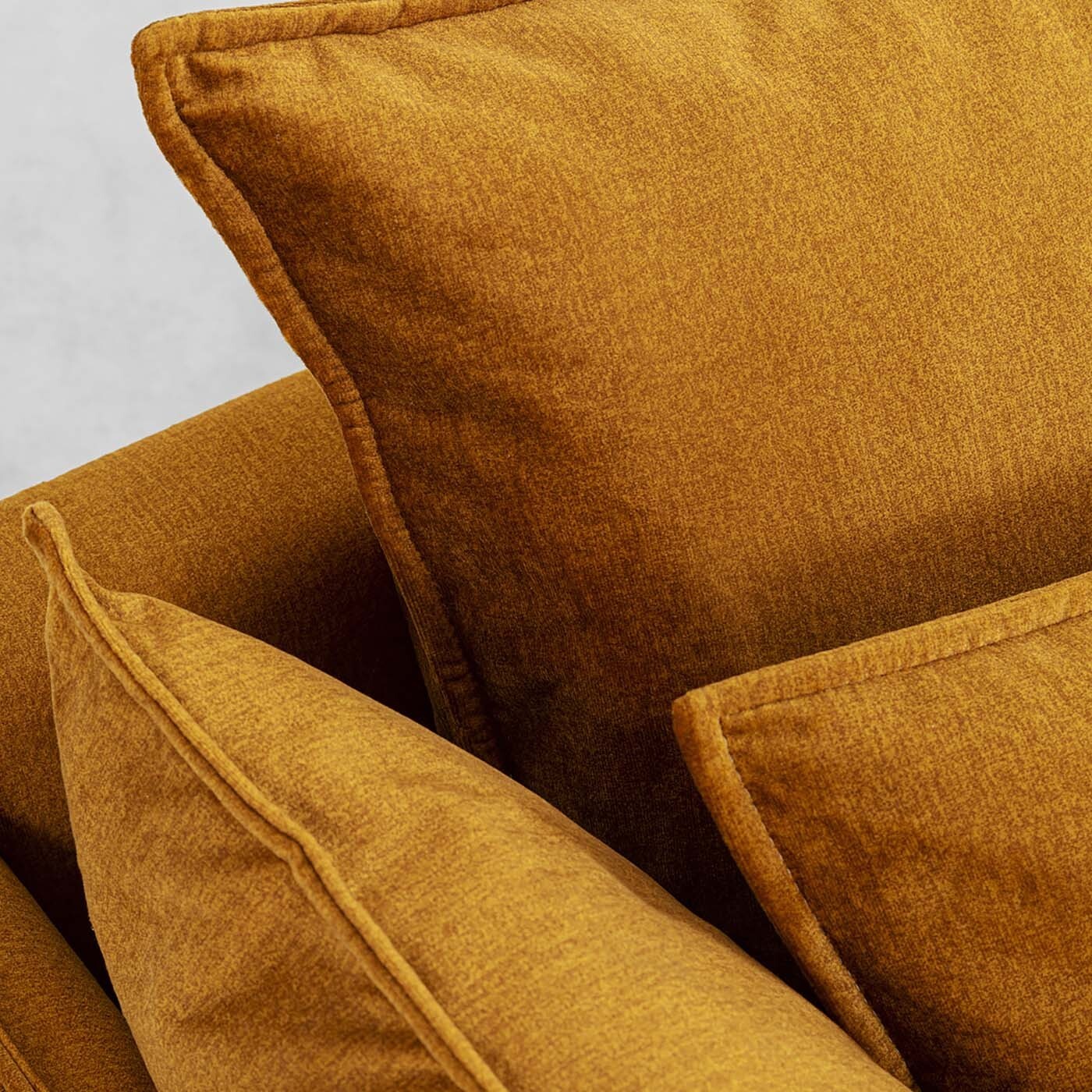 Canapé d'angle Monza velours ocre Kare Design