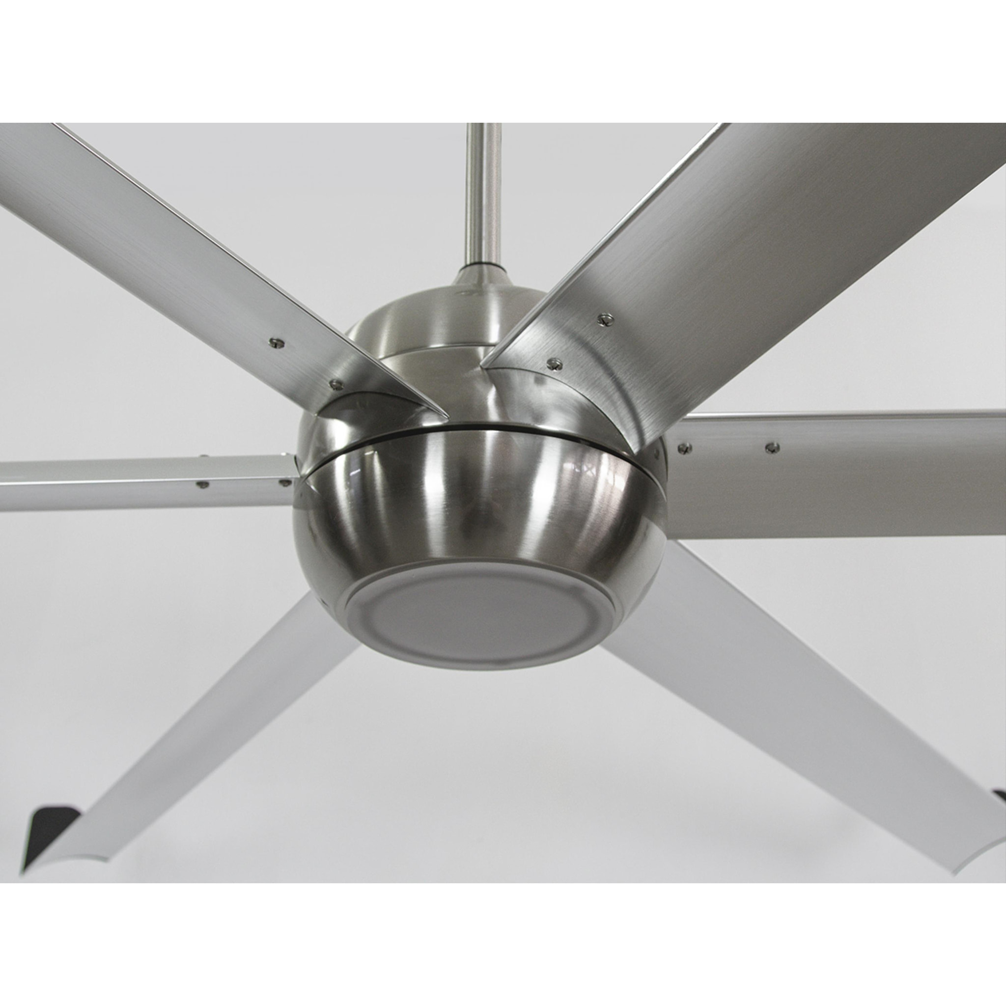 Ventilateur de plafond DC argent avec pales en aluminium 236cm et lumière pour 125m2