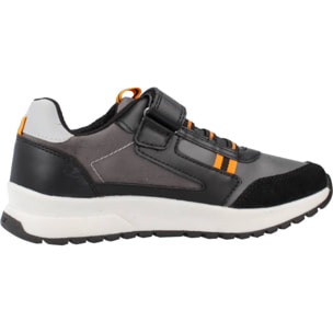 SNEAKERS GEOX J BRIEZEE B.