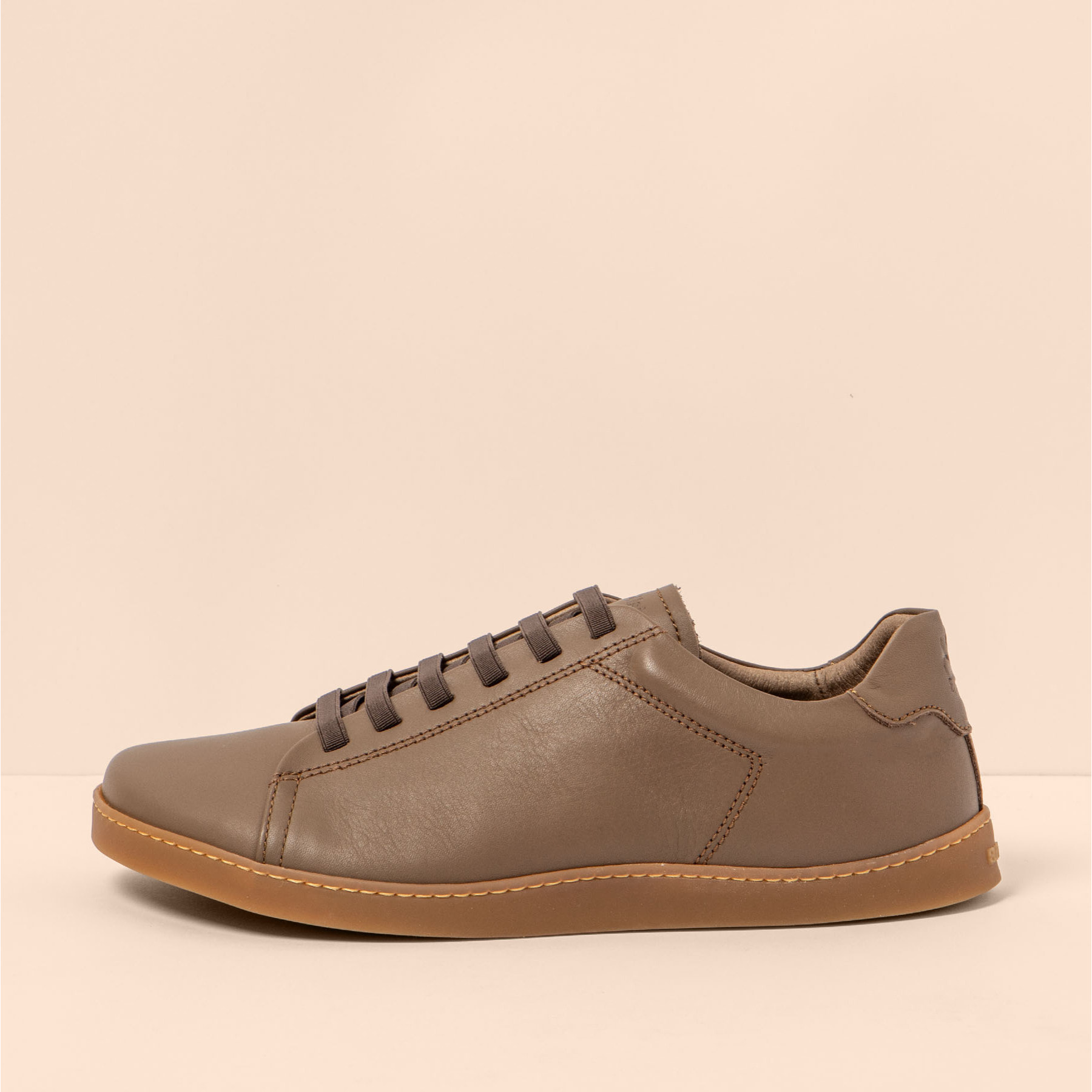 Zapatos N5910 SOFT NAPPA PLUME/ ORIGEN color Plume